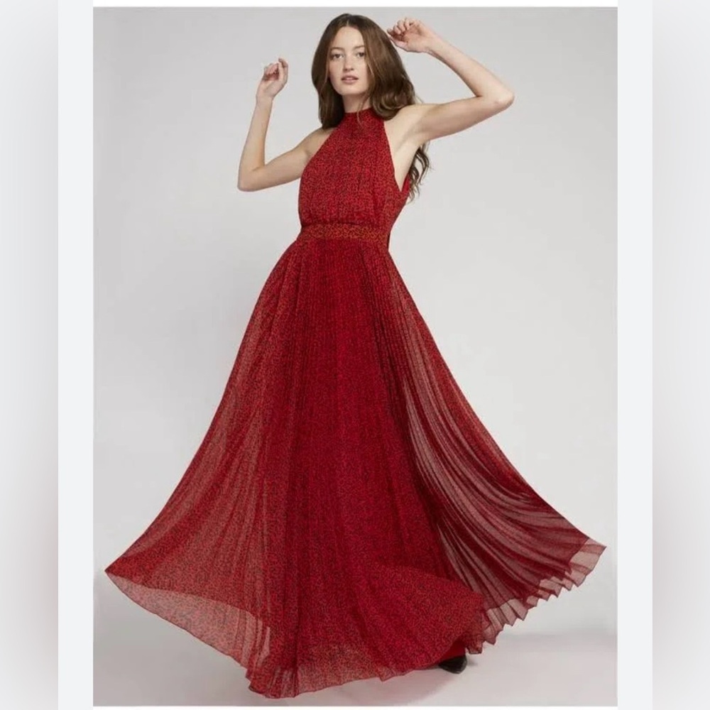 Alice + Olivia Kelissa Halter Pleat Maxi Dres